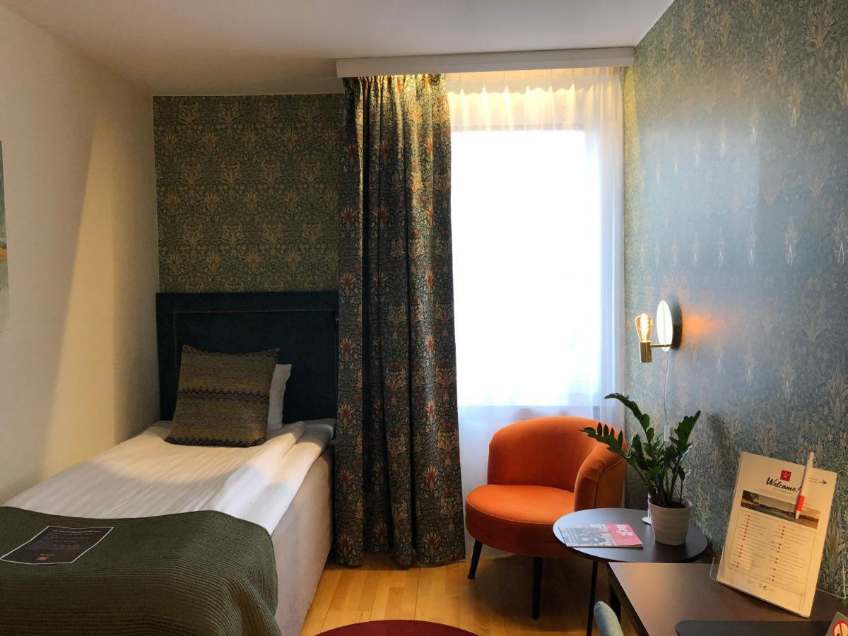 Skogshem&Wijk Hotel Lidingö Buitenkant foto
