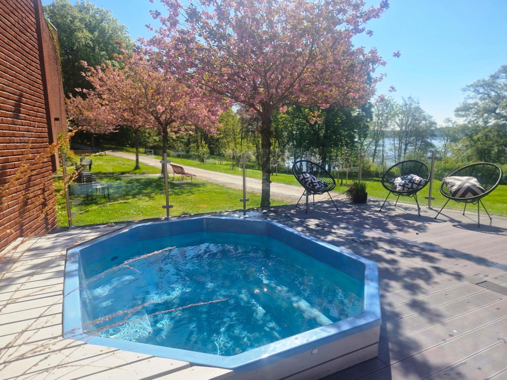 Skogshem&Wijk Hotel Lidingö Buitenkant foto